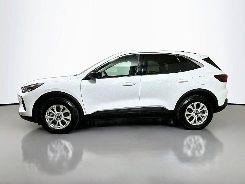 Used 2023 Ford Escape Active AWD/4WD image 4