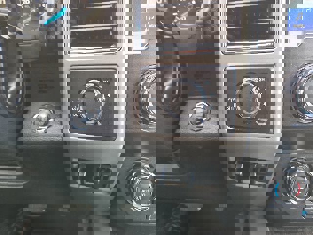 Used 2020 Ford F350 Lariat w/ Lariat Ultimate Package image 18