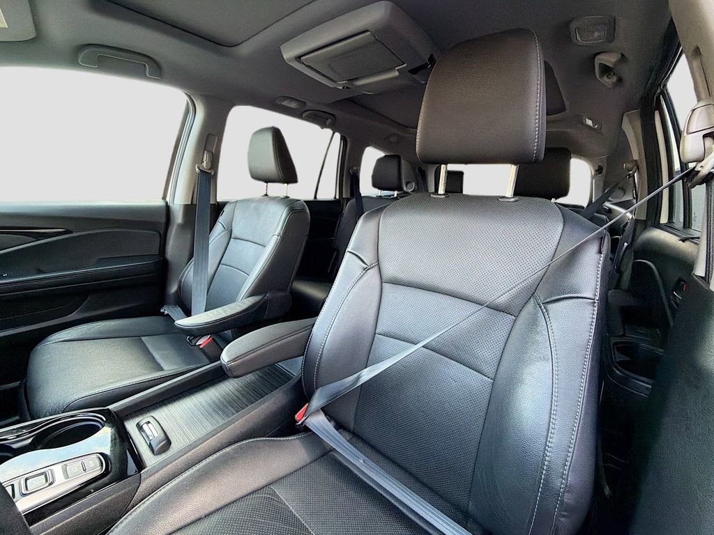 Used 2021 Honda Pilot Elite image 22