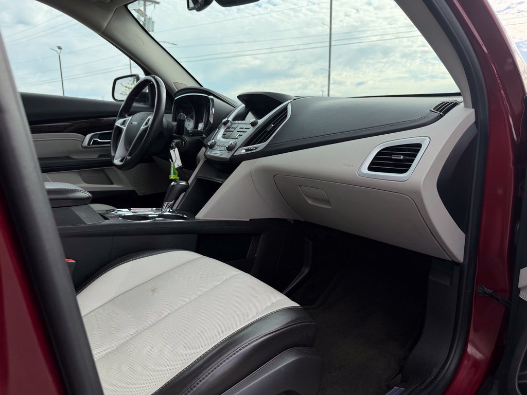 Used 2017 GMC Terrain Denali w/ Cargo Package FWD image 31