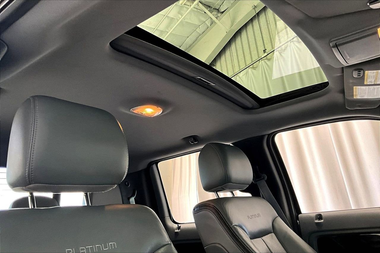 Used 2012 Ford F150 Platinum image 27