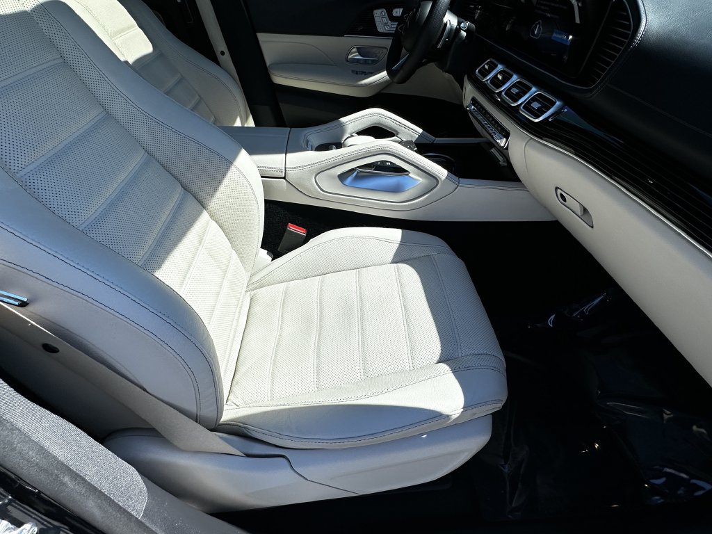 Certified 2024 Mercedes-Benz GLS 450 4MATIC image 15