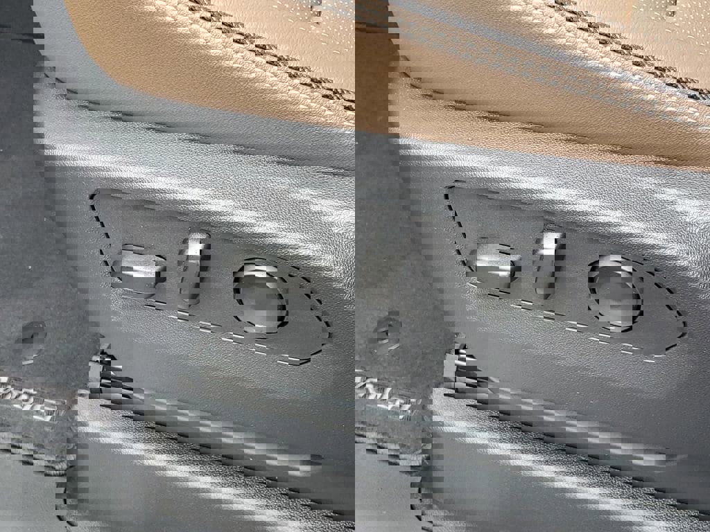 New 2025 Chevrolet Suburban High Country image 8