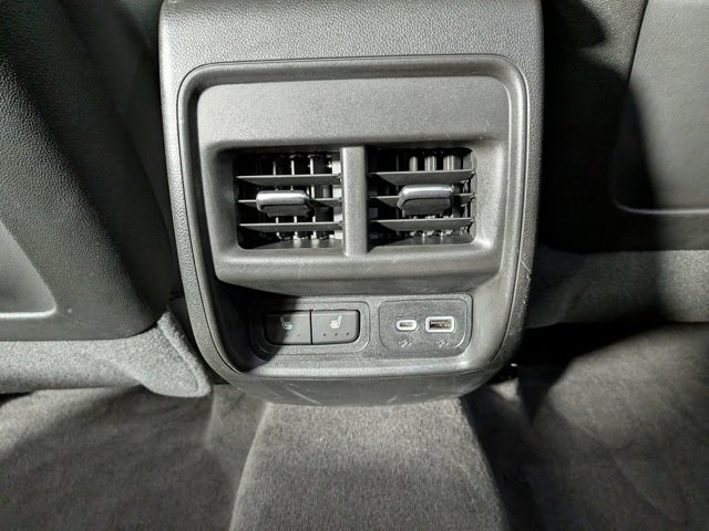 Certified 2022 Cadillac XT4 Premium Luxury w/ Enhanced Visibility Package image 28