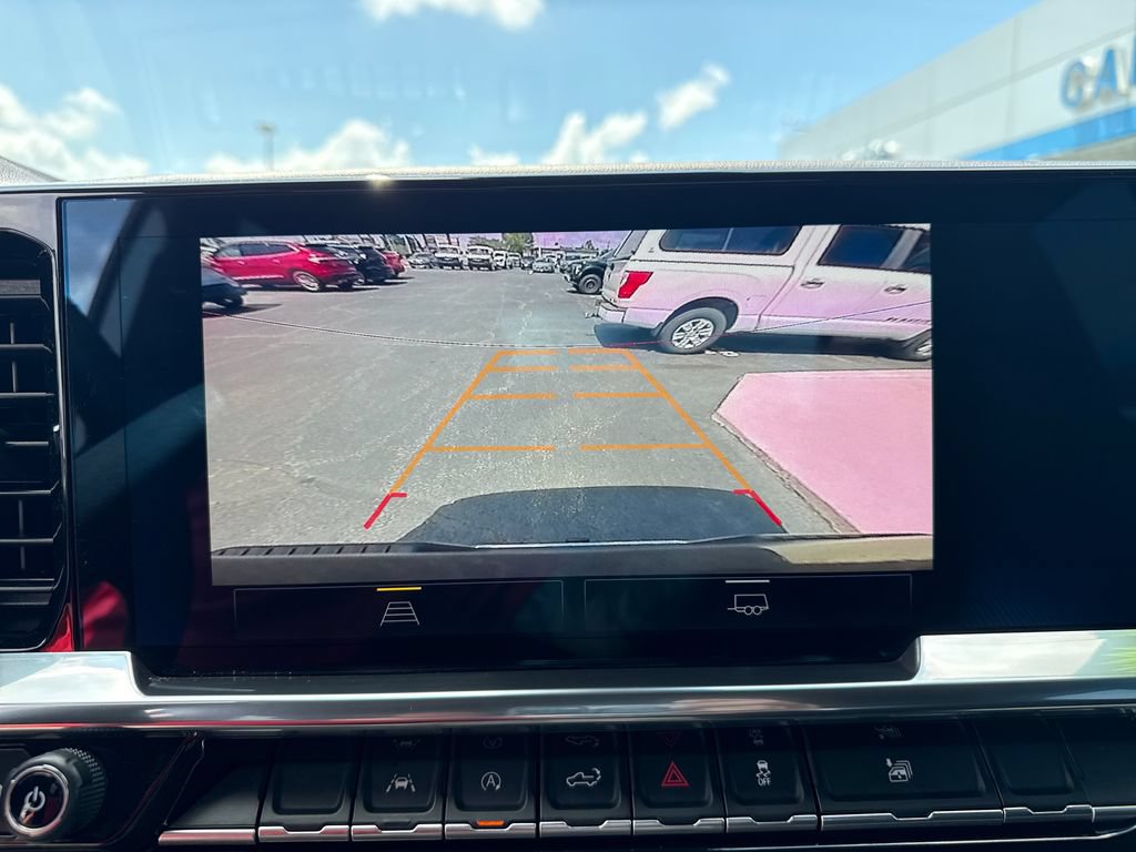 Used 2024 Chevrolet Silverado 1500 LT AWD/4WD image 24