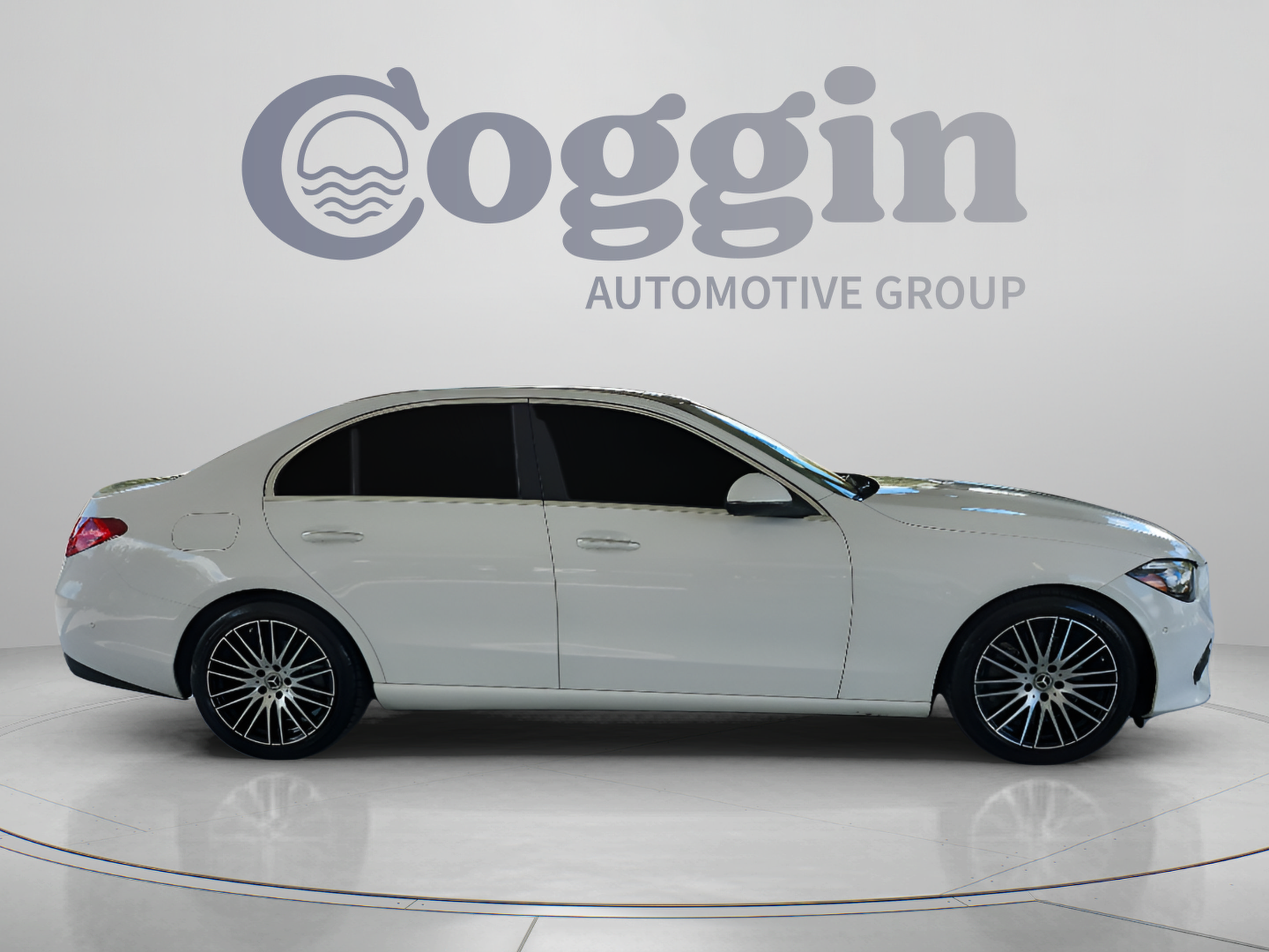 Used 2024 Mercedes-Benz C 300 Sedan image 6
