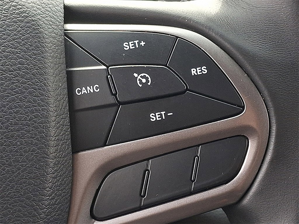 Used 2019 Jeep Cherokee Latitude Plus image 23