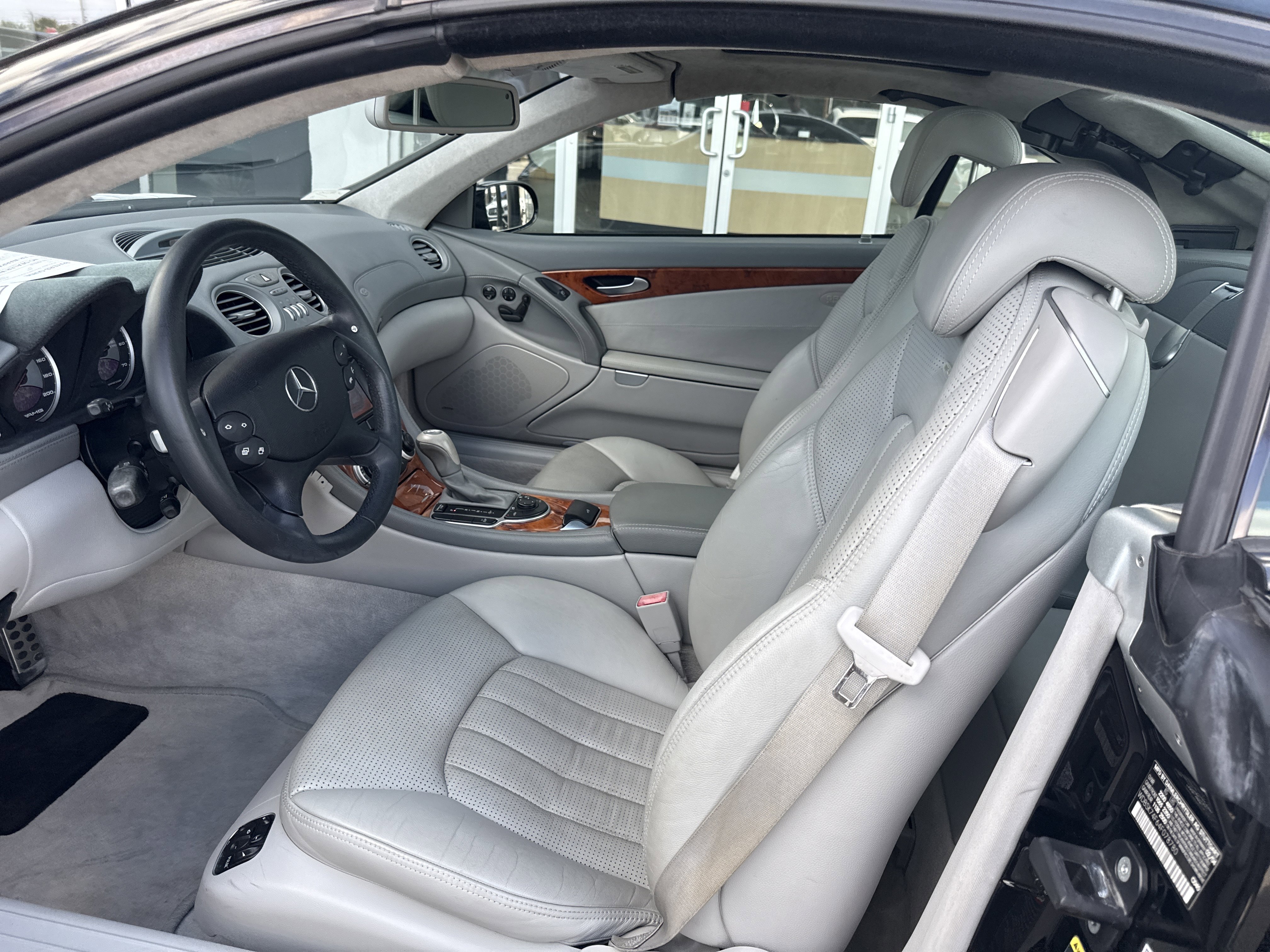 Used 2004 Mercedes-Benz SL 55 AMG image 11