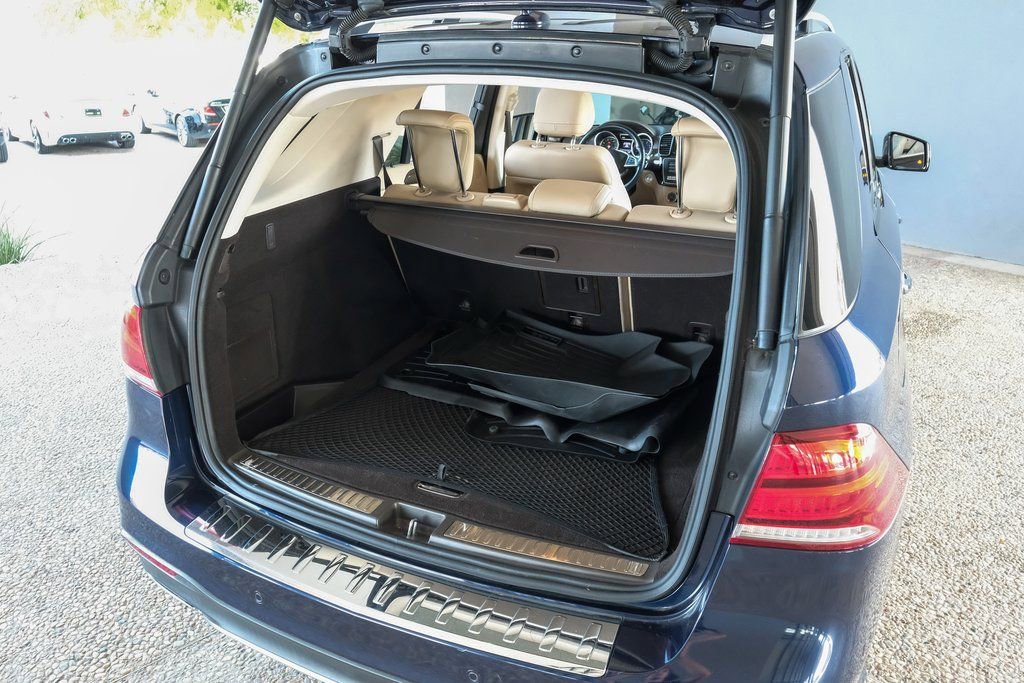 Used 2017 Mercedes-Benz GLE 43 AMG 4MATIC w/ Premium 2 Package image 60