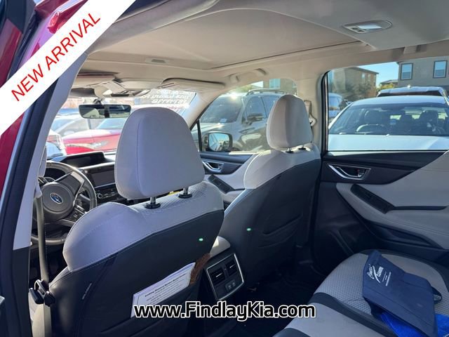 Used 2023 Subaru Forester Premium image 6