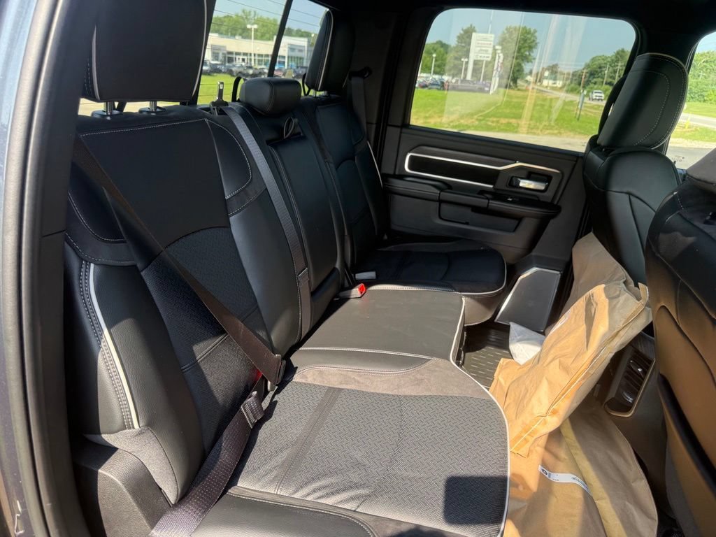 New 2026 RAM 5500 4x4 Crew Cab w/ Laramie Trim Package image 58