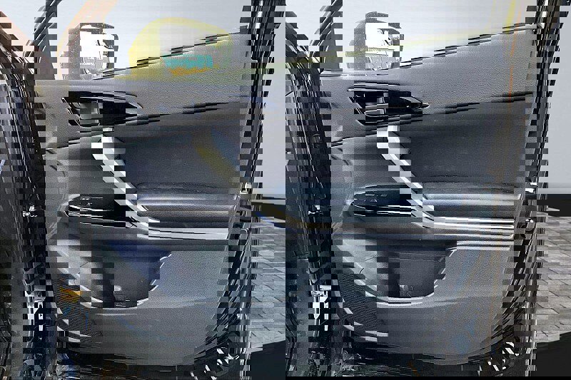 Used 2024 Mitsubishi Eclipse Cross LE image 24