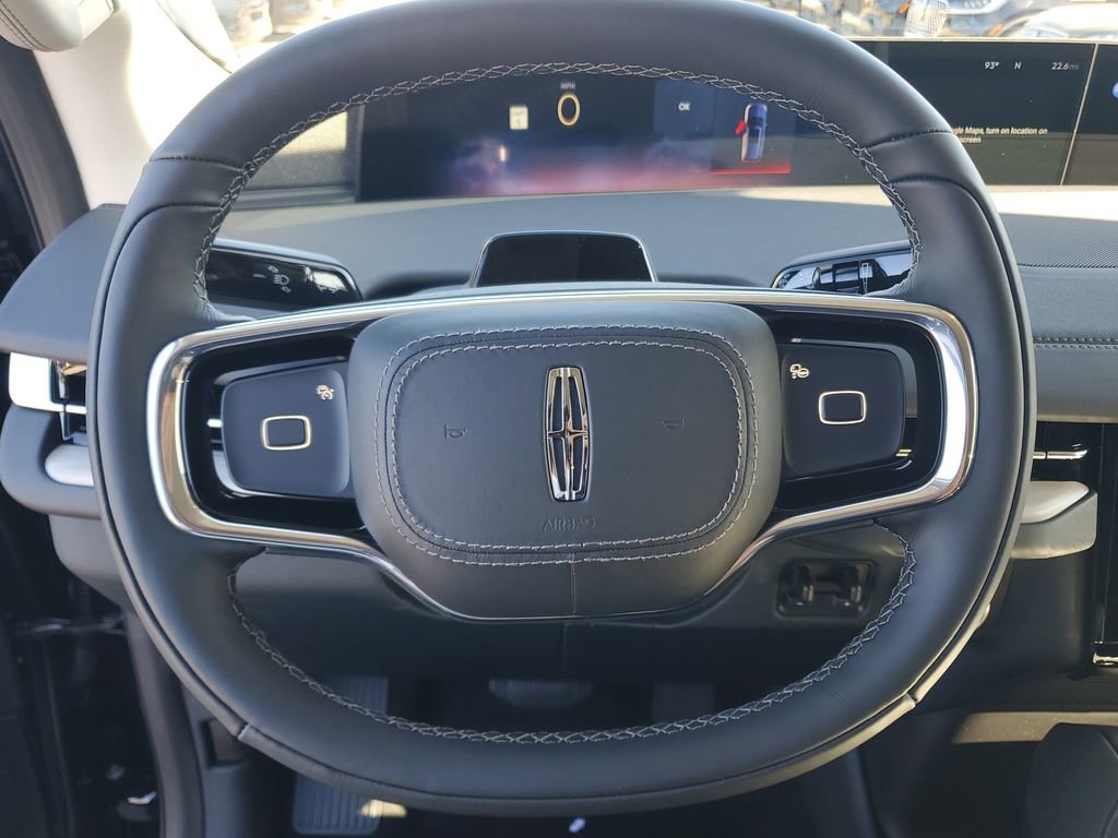 New 2025 Lincoln Navigator L Reserve image 24