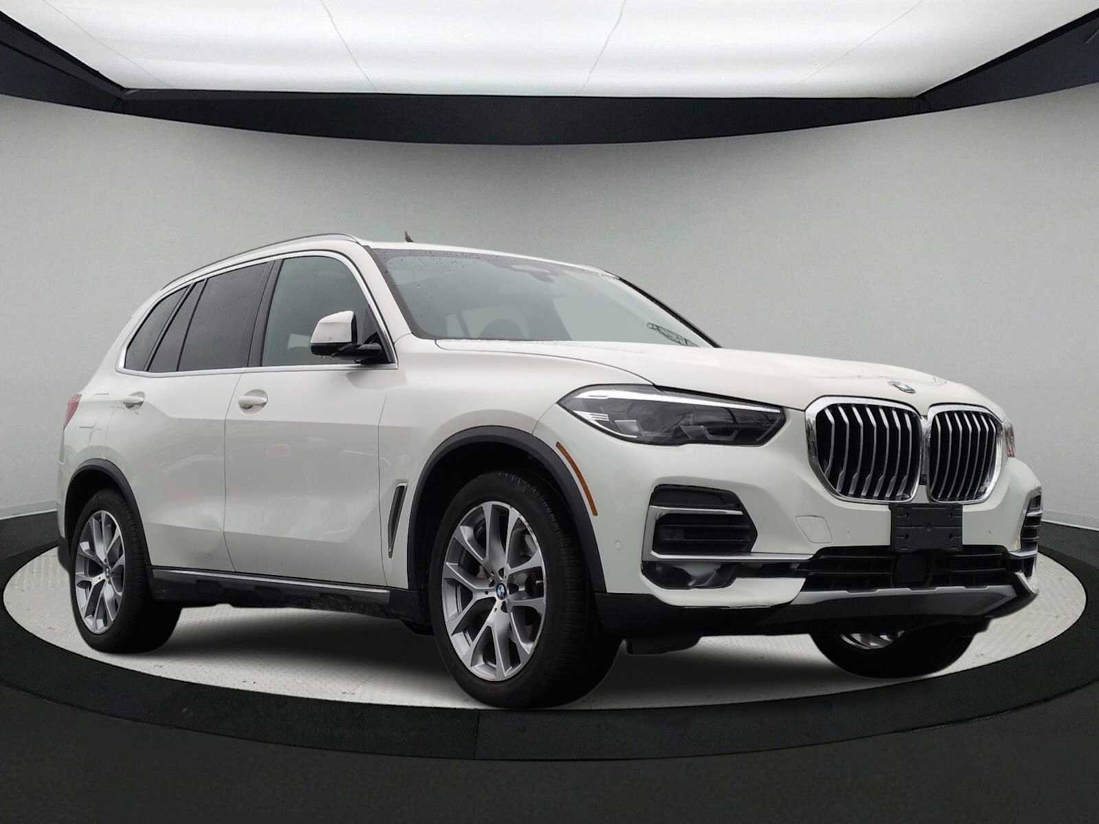 Used 2023 BMW X5 xDrive40i image 2