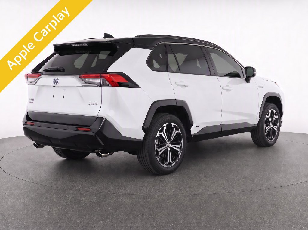 Used 2024 Toyota RAV4 XSE w/ Premium Package AWD/4WD image 4