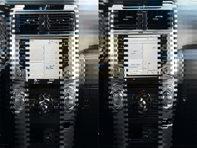 Used 2020 Toyota 4Runner SR5 image 17