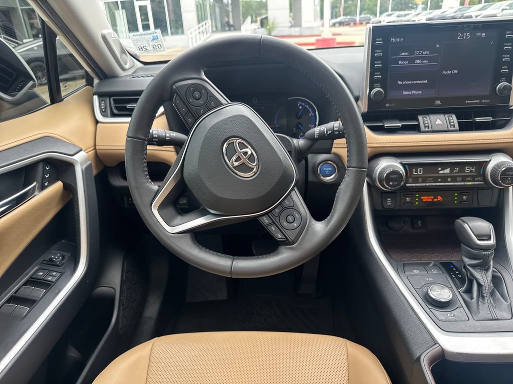Used 2022 Toyota RAV4 Limited AWD/4WD image 22