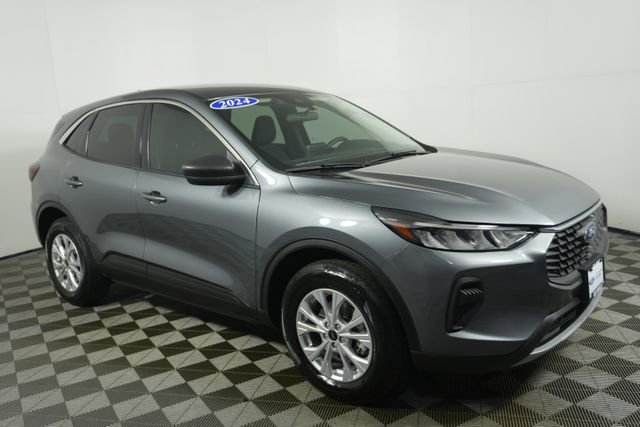 Certified 2024 Ford Escape Active image 2
