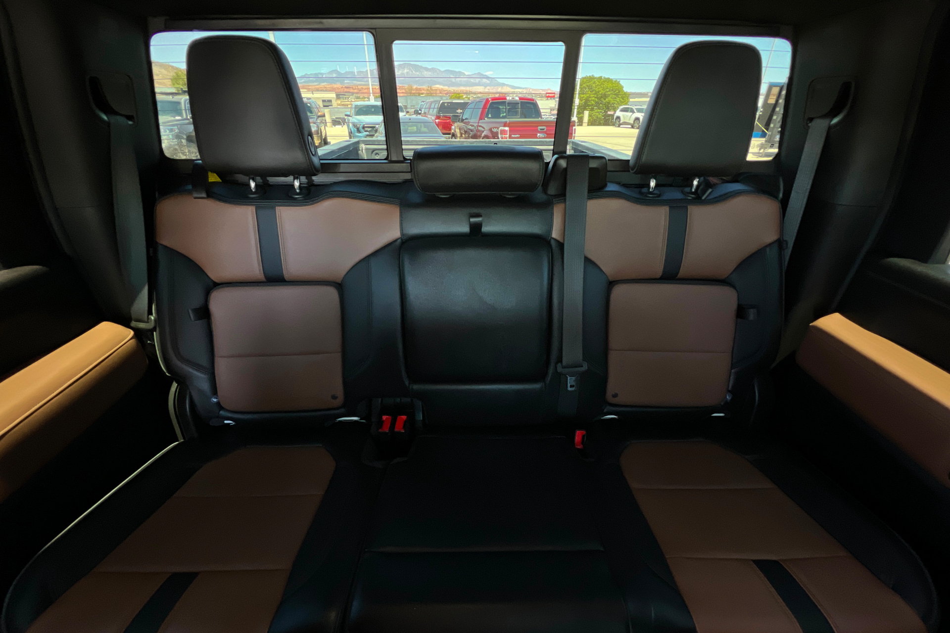 Used 2021 Chevrolet Silverado 3500 High Country w/ Z71 Off-Road Package AWD/4WD image 25