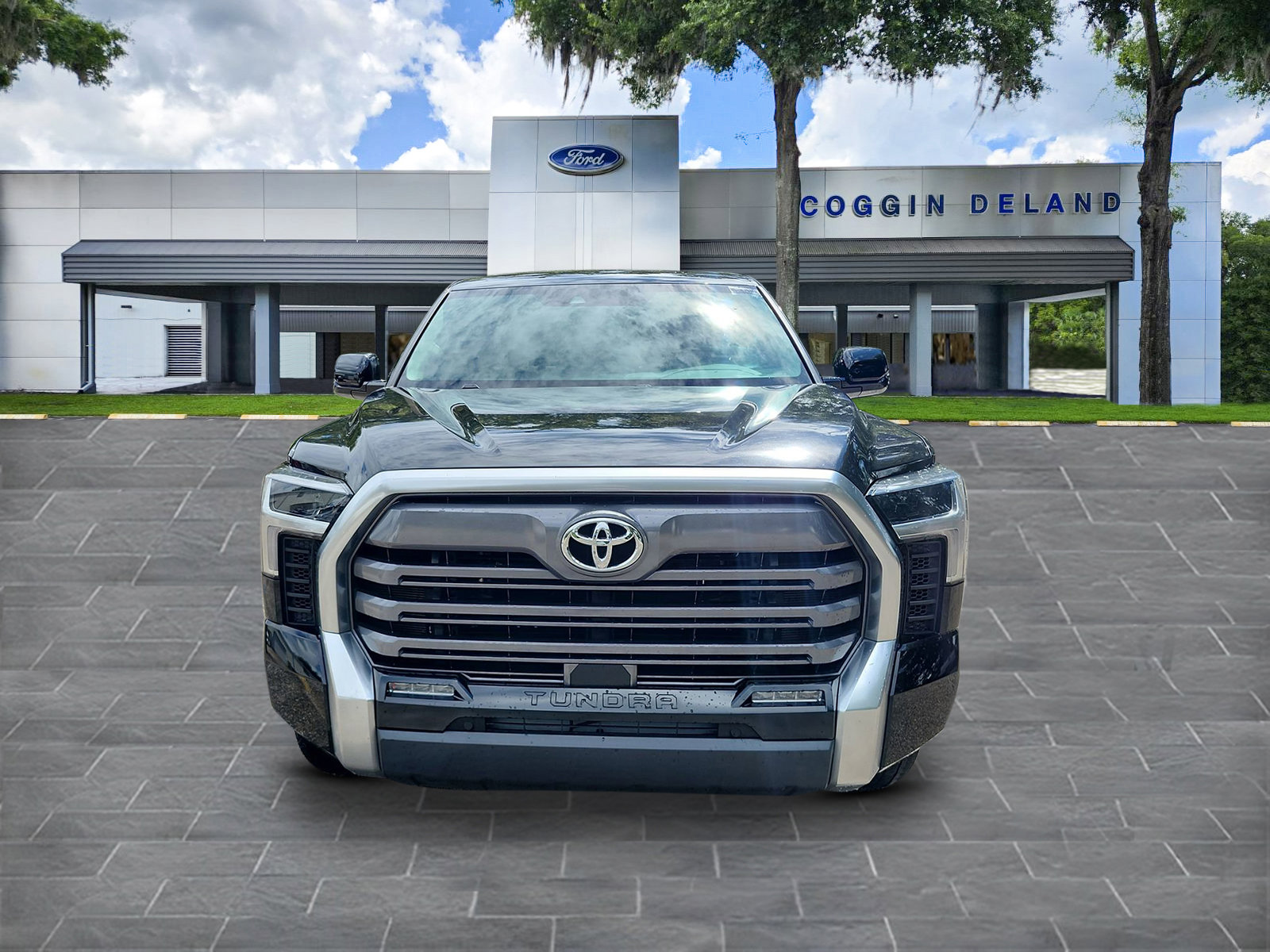 Used 2023 Toyota Tundra Limited image 8