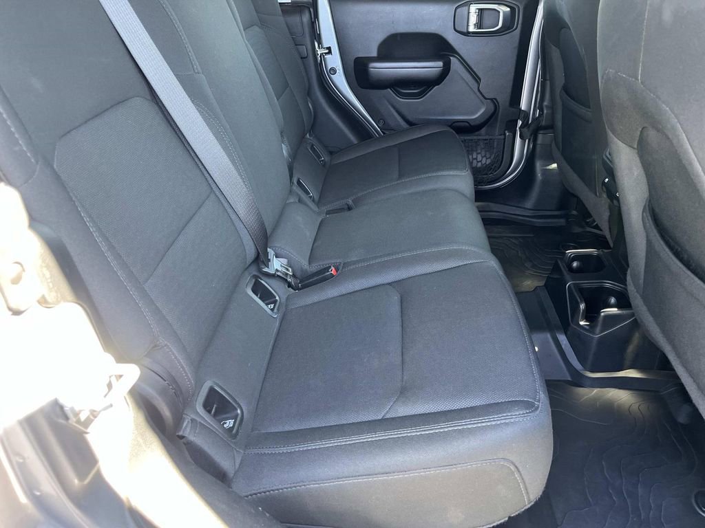 Used 2020 Jeep Gladiator Sport w/ Quick Order Package 24S image 28