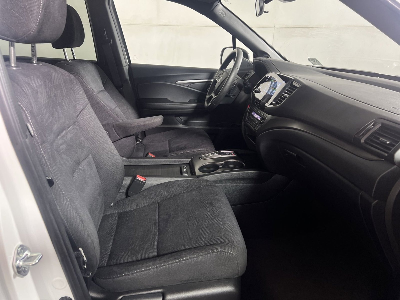 Used 2022 Honda Pilot Sport image 25