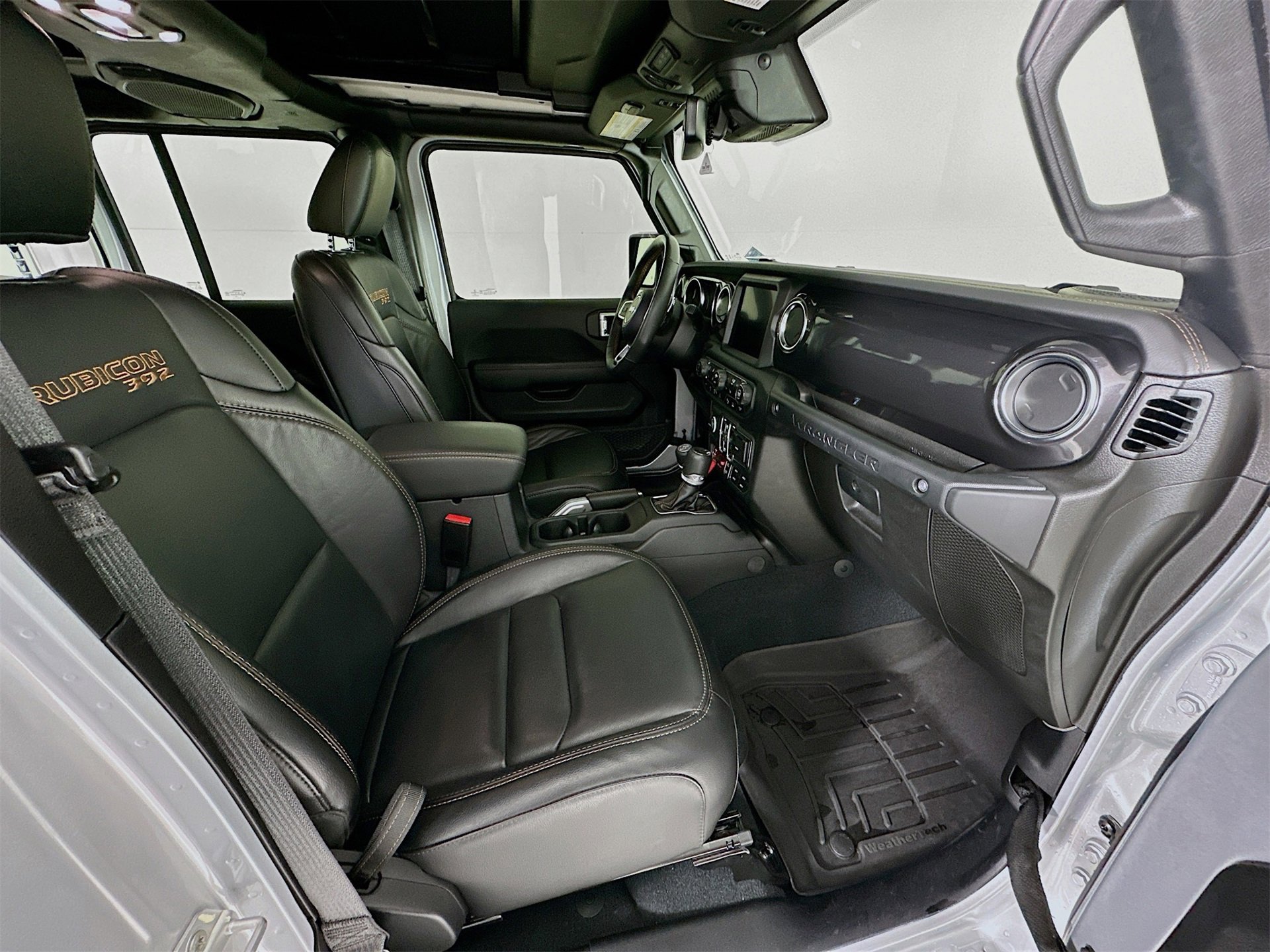 Used 2022 Jeep Wrangler Unlimited Rubicon w/ Trailer Tow Package image 29