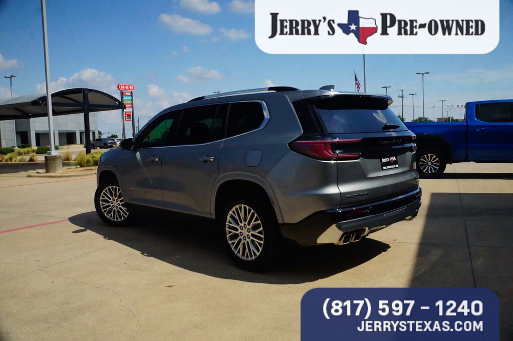 Used 2025 GMC Acadia Denali FWD image 2