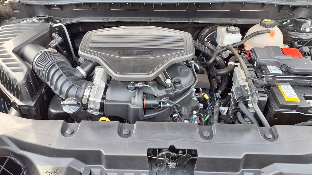 Used 2024 Chevrolet Blazer LT w/ LPO, Floor Liner Package FWD image 39