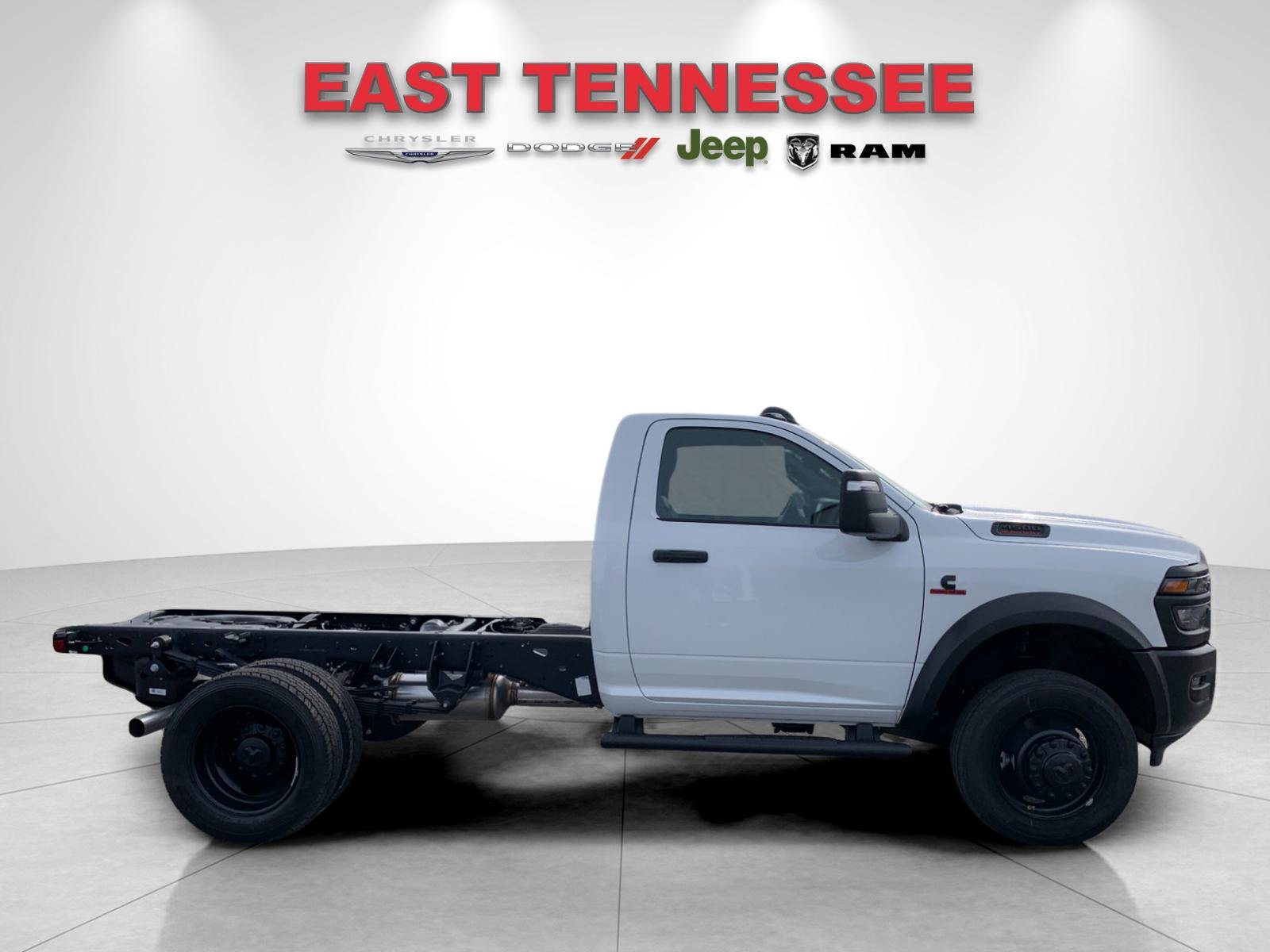 New 2026 RAM 4500 Tradesman AWD/4WD image 2