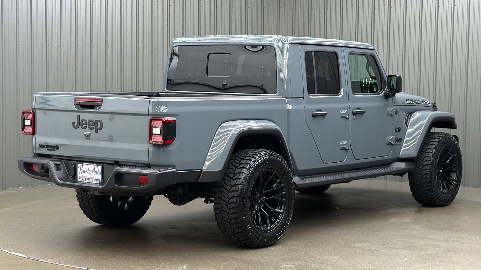 Used 2025 Jeep Gladiator Sport AWD/4WD image 5