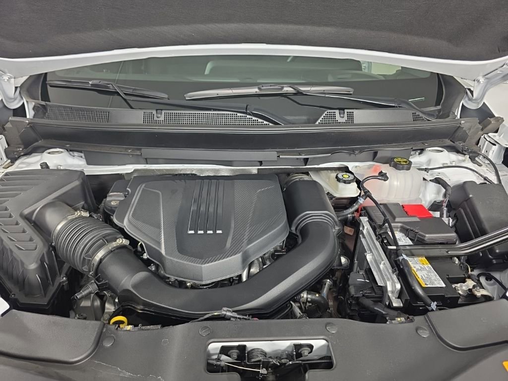 New 2025 Chevrolet Traverse LT w/ Enhanced Driving Package image 9