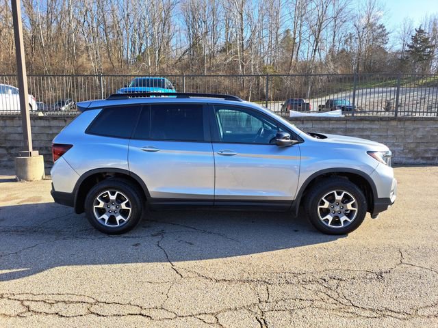Used 2022 Honda Passport TrailSport image 6