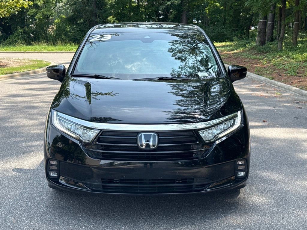 Used 2023 Honda Odyssey EX-L image 2