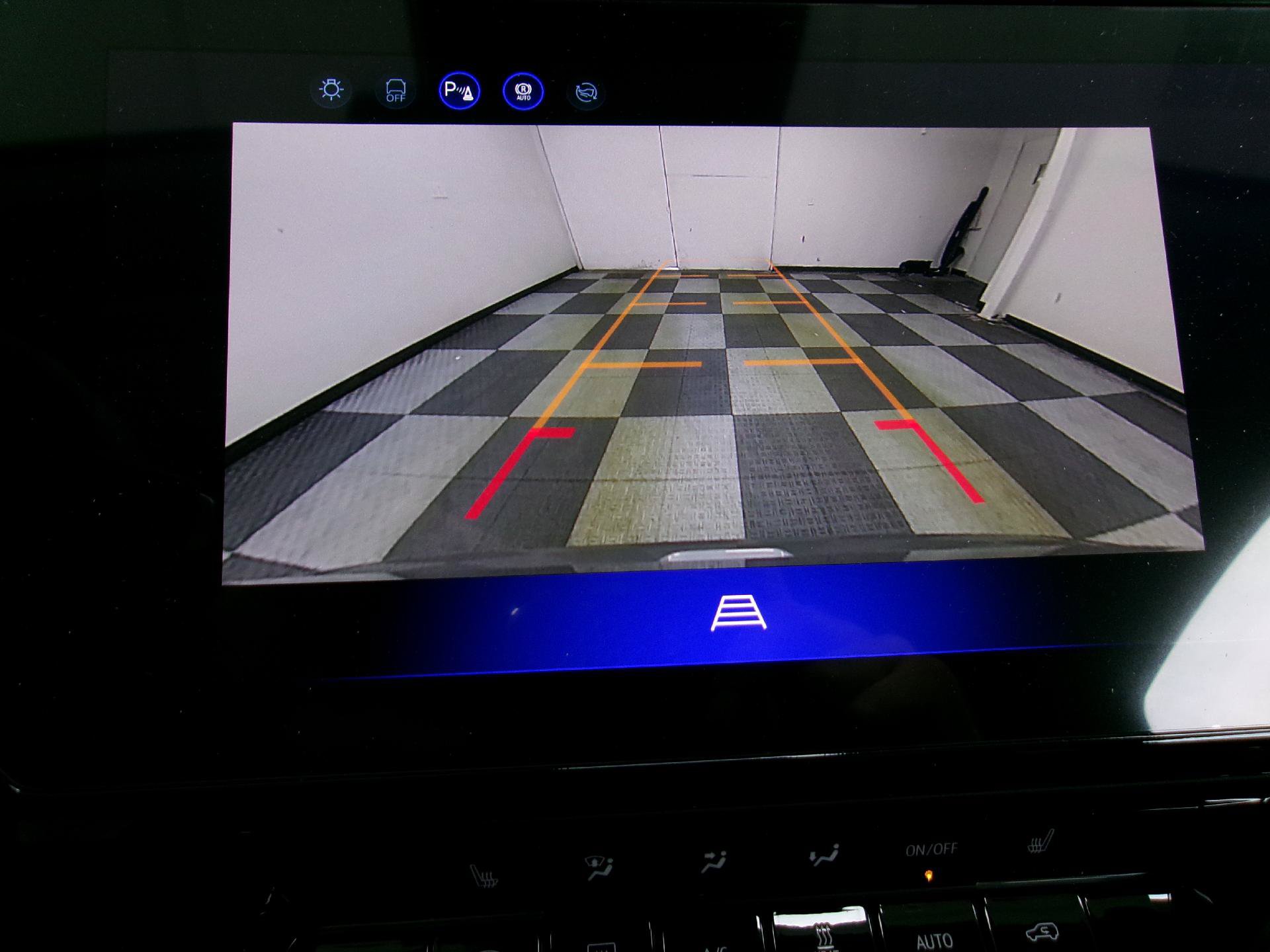 New 2027 Chevrolet Bolt LT w/ Comfort Package FWD image 5