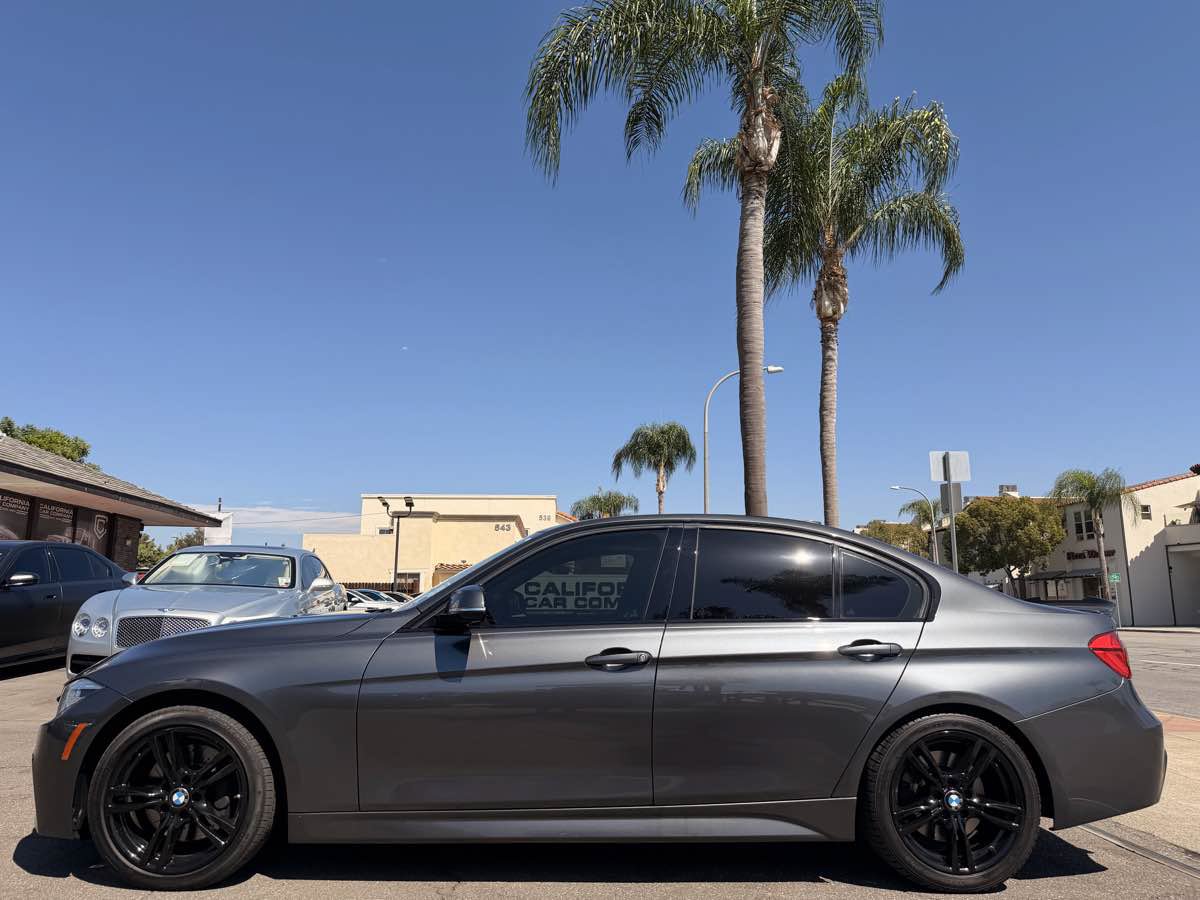 Used 2018 BMW 340i Sedan w/ Premium Package RWD image 2