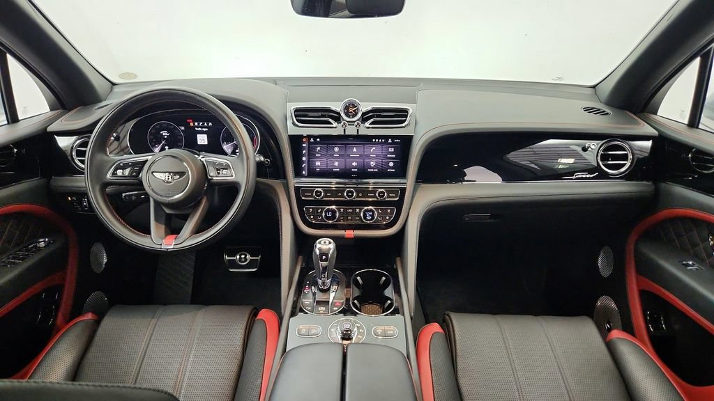 Used 2021 Bentley Bentayga Speed AWD/4WD image 43