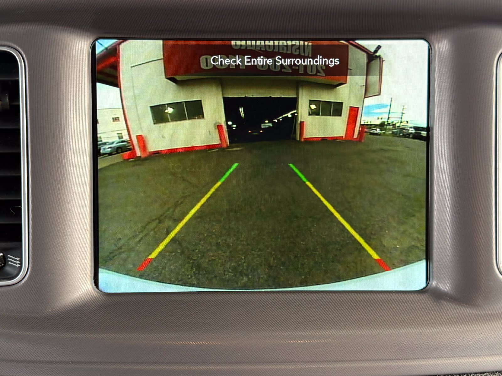 Used 2023 Dodge Charger SXT RWD image 7