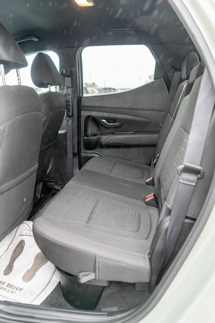 Used 2022 Hyundai Santa Cruz SEL AWD/4WD image 12