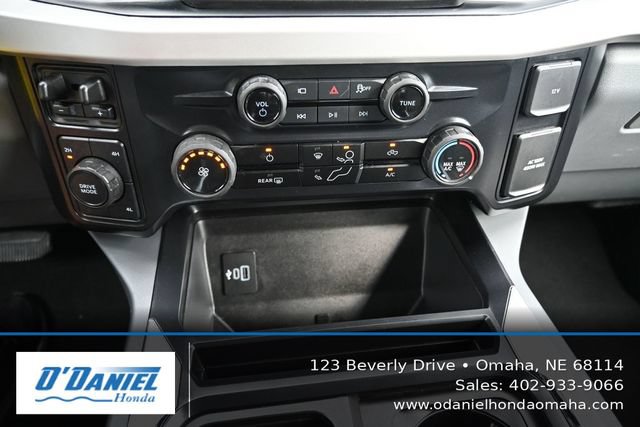 Used 2025 Ford F350 XLT w/ 360-Degree Camera Package AWD/4WD image 12
