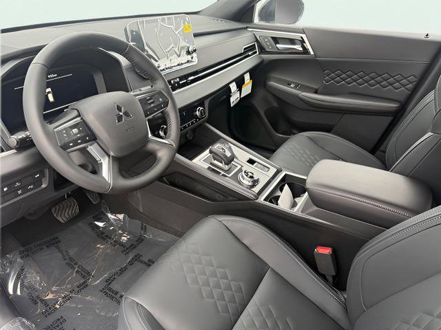 New 2025 Mitsubishi Outlander SEL Black Edition image 16