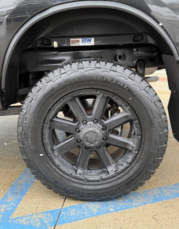 Used 2018 RAM 2500 SLT image 37