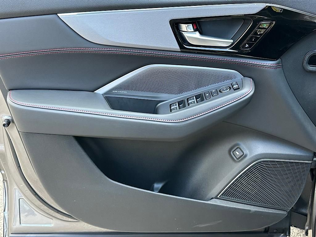 New 2026 Acura MDX A-Spec image 10