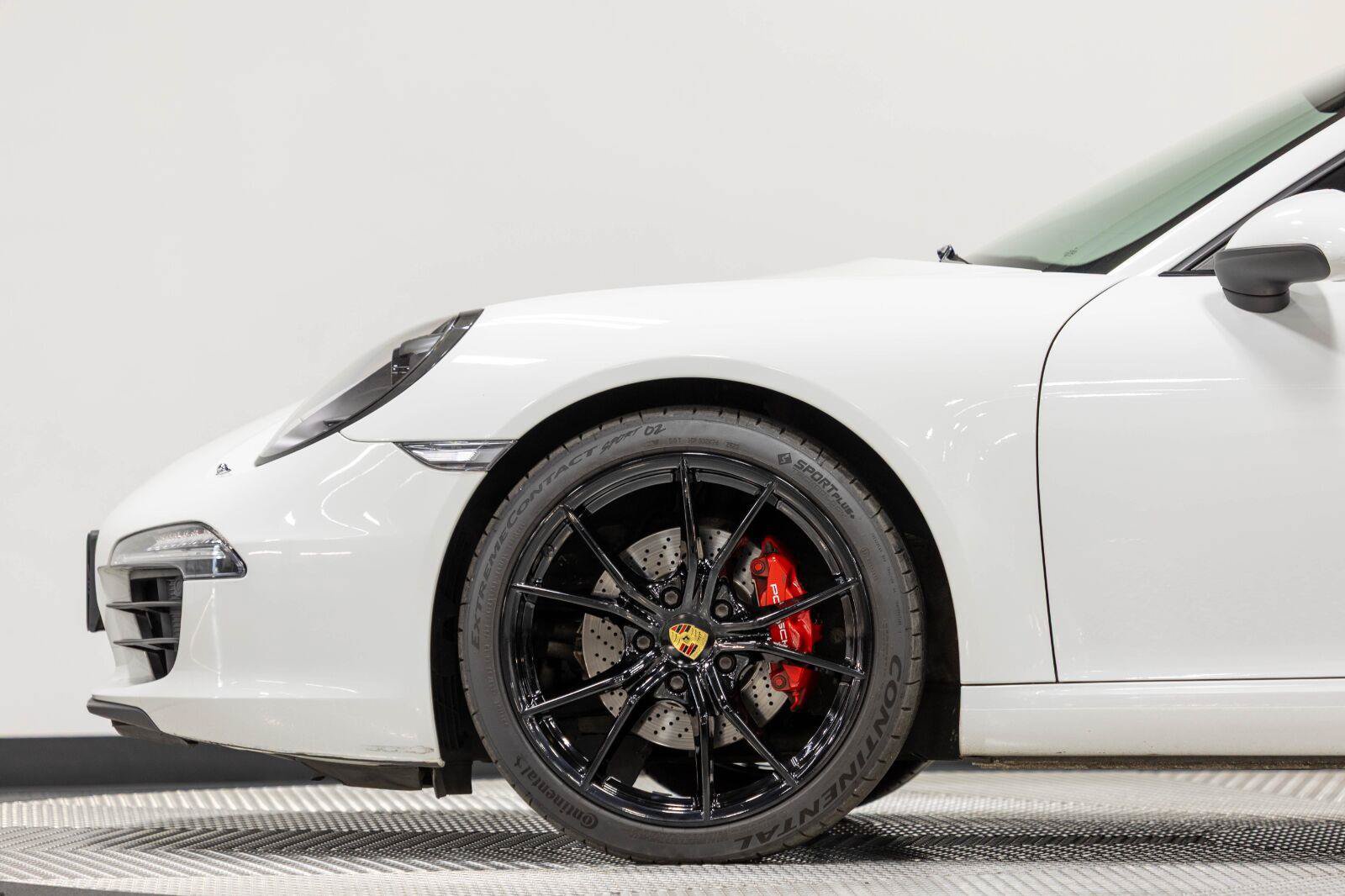 Used 2013 Porsche 911 Carrera RWD image 12