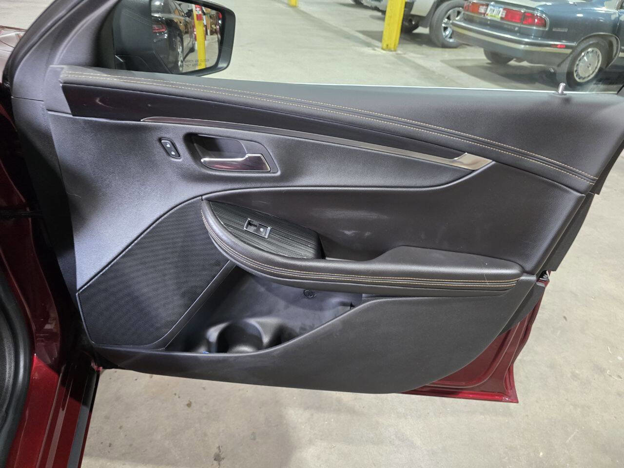 Used 2016 Chevrolet Impala LT w/ Leather Package image 32