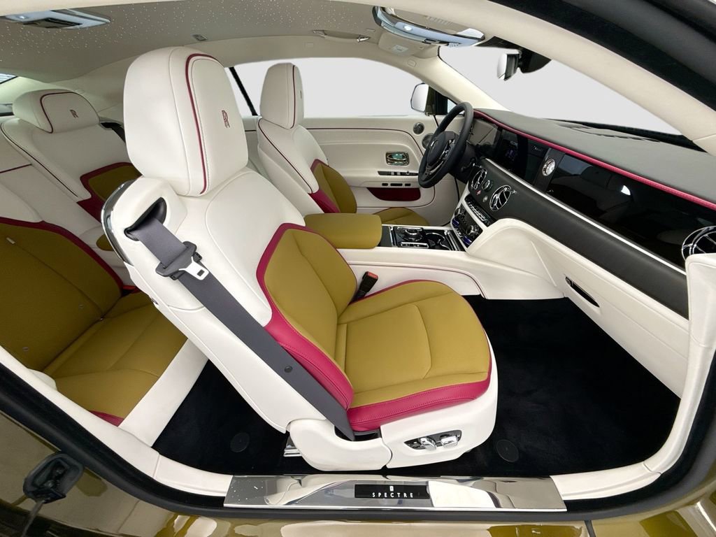 Used 2026 Rolls-Royce Spectre AWD/4WD image 19