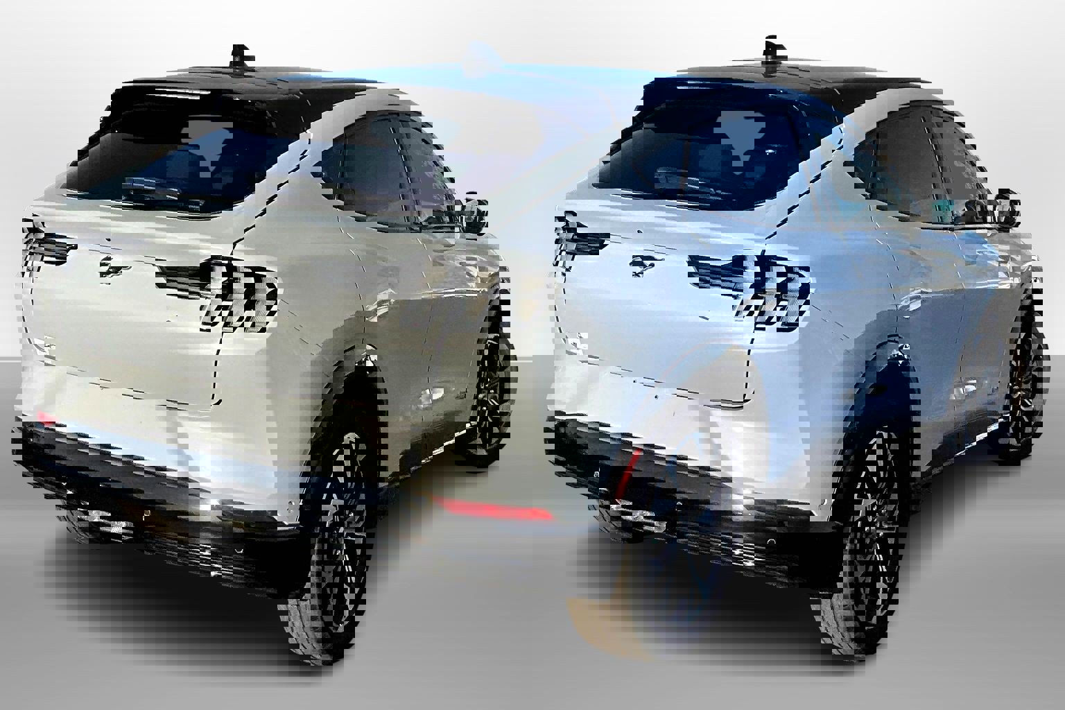 Used 2021 Ford Mustang Mach-E Premium image 10