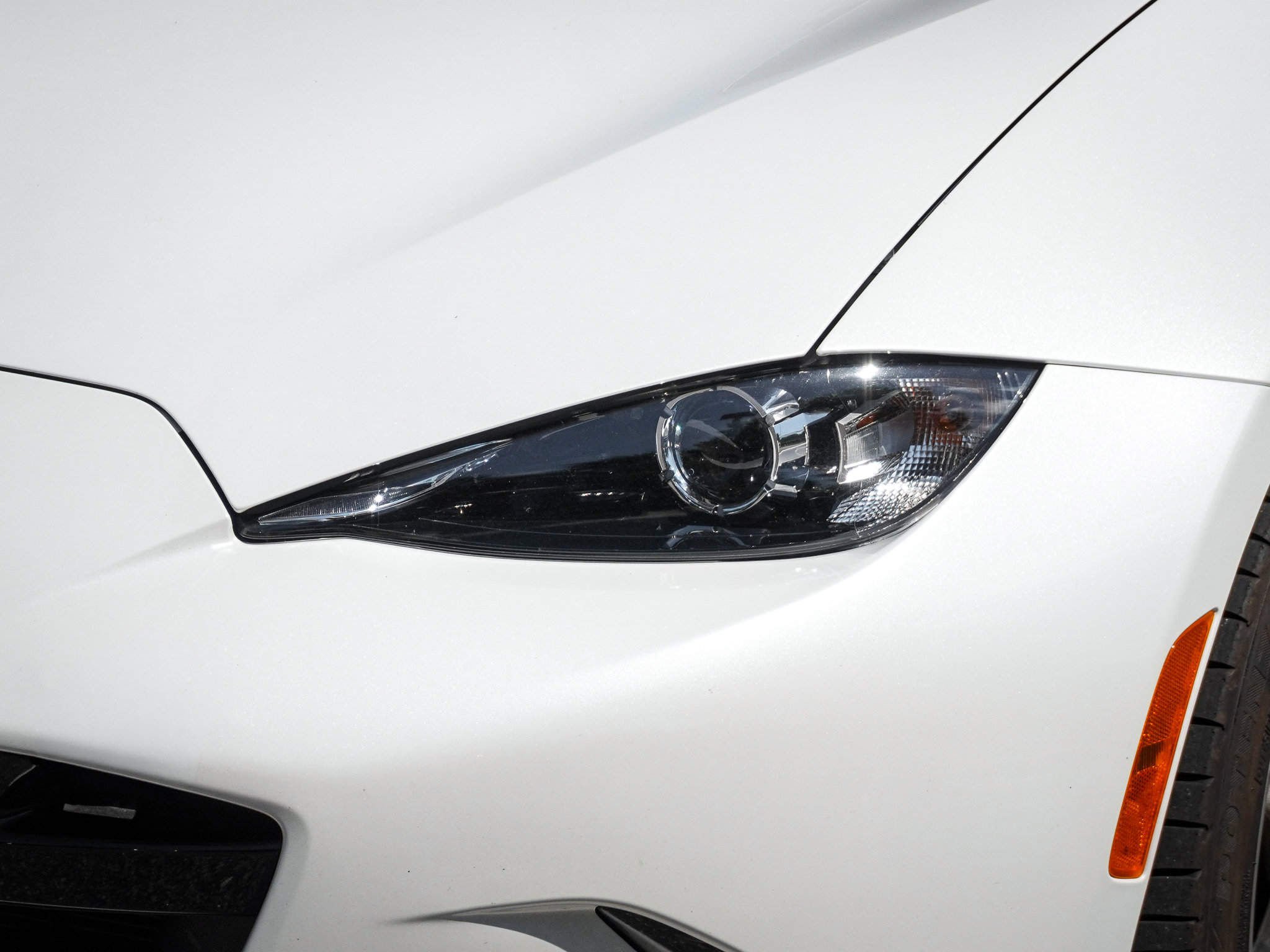 Used 2022 MAZDA MX-5 Miata RF Grand Touring RWD image 7