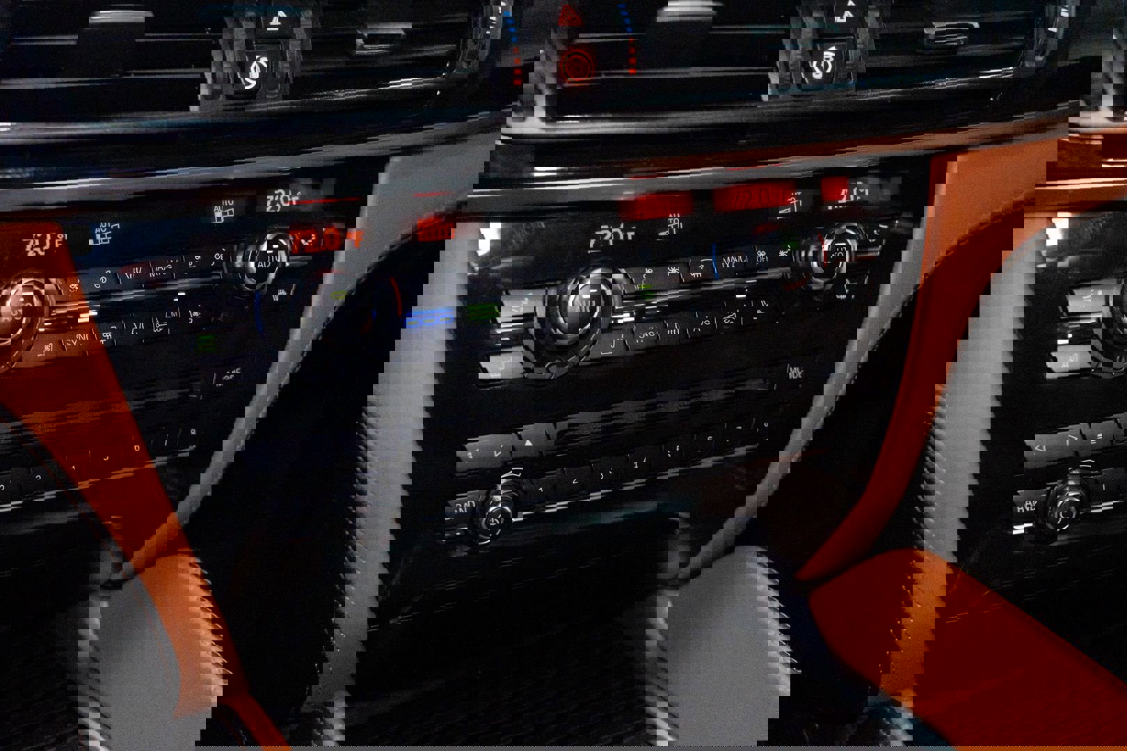 Used 2016 BMW X5 M image 50