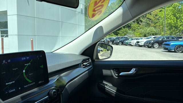 Used 2022 Ford Escape SEL w/ SEL Stealth AWD Package image 24